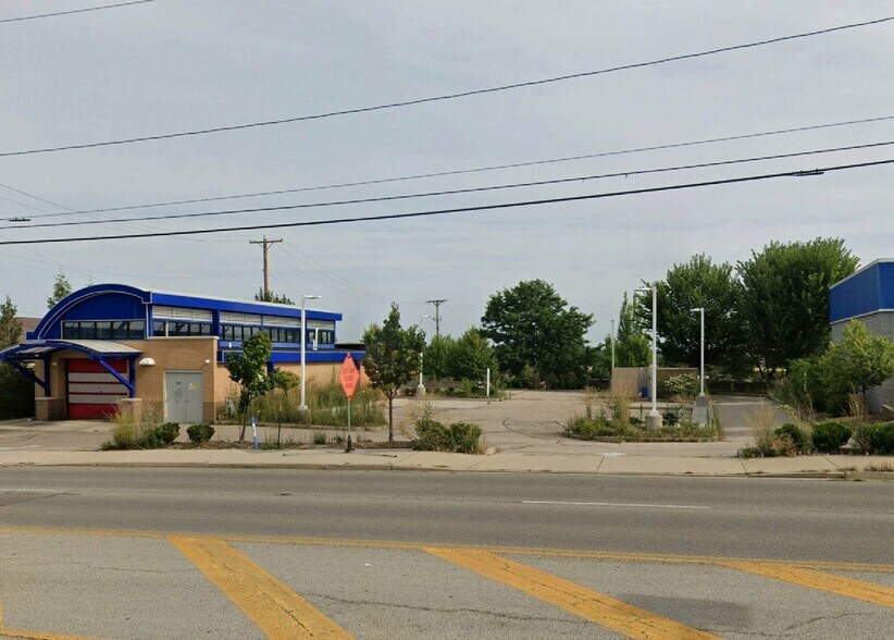 1335 E Dorothy Ln, Dayton, OH à vendre - Photo du bâtiment - Image 2 de 3