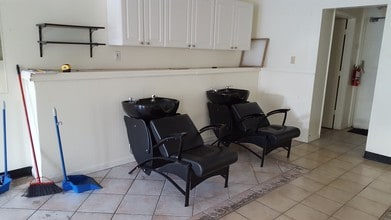 43 Mays Landing Rd, Somers Point, NJ à louer Photo intérieure- Image 2 de 6