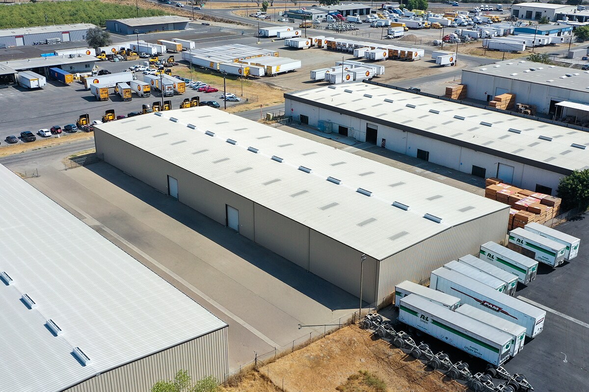 2773 E Malaga Ave, Fresno, CA for lease Building Photo- Image 1 of 6