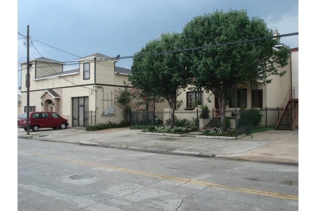 2110 Chenevert St, Houston, TX à louer - Photo principale - Image 1 de 33