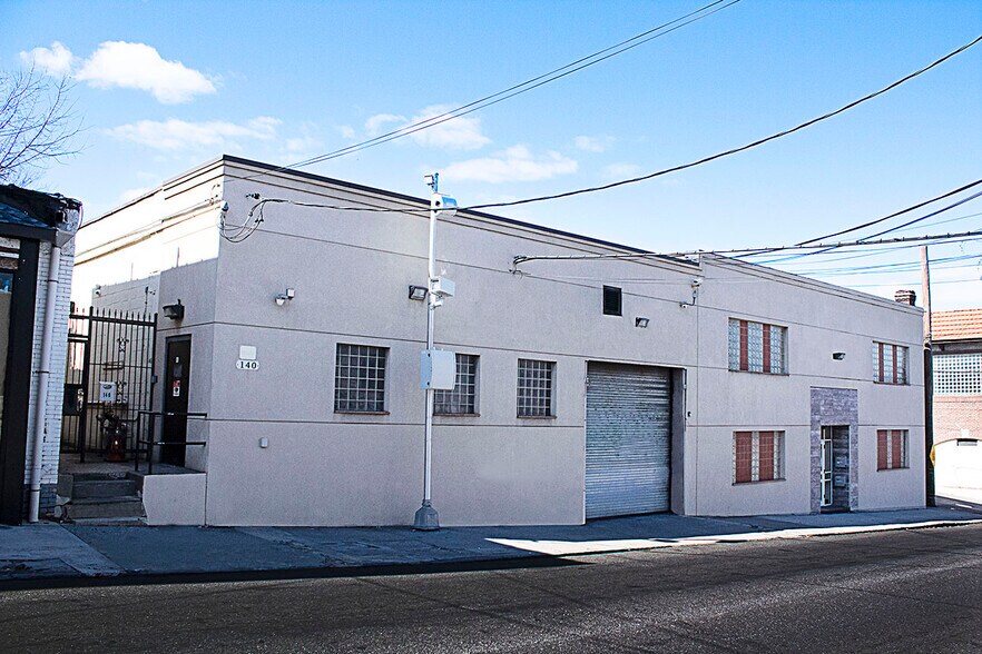 138-140 S Columbus Ave, Mount Vernon, NY à vendre - Photo du bâtiment - Image 2 de 54