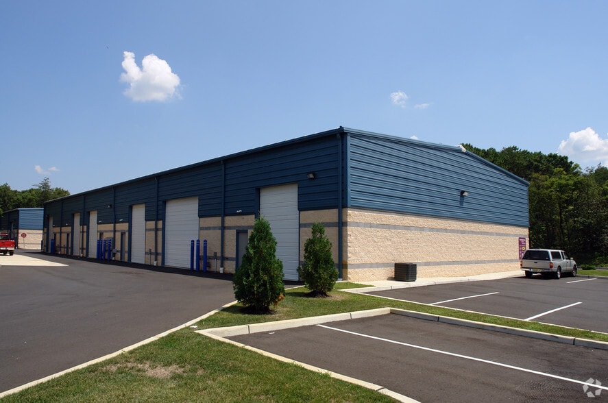 242 Terrace Blvd, Voorhees, NJ for sale - Building Photo - Image 2 of 5