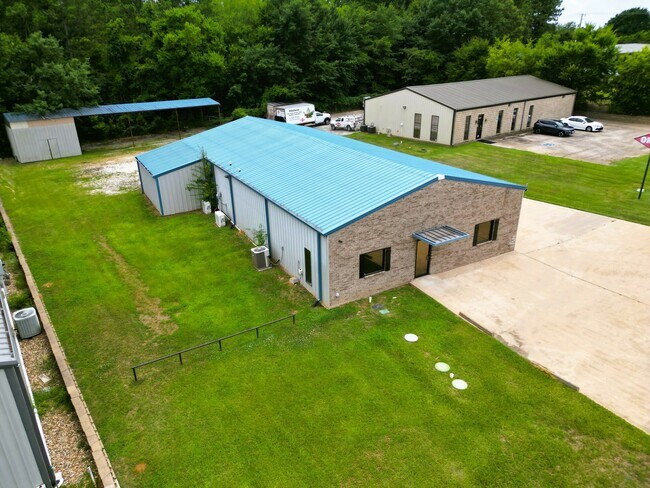 Plus de détails pour 10291 Robinson Dr, Tyler, TX - Industriel à louer