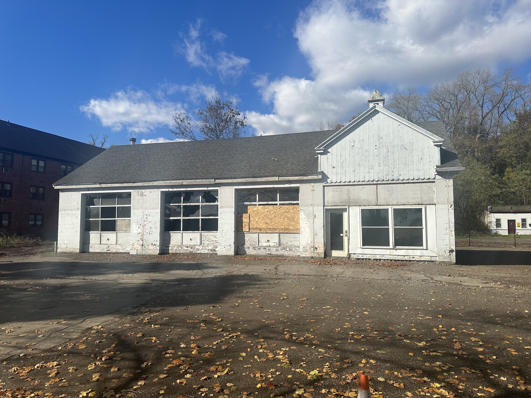 334 Park St, West Springfield, MA for sale Building Photo- Image 1 of 1