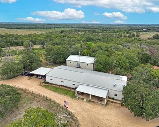 Plus de détails pour 2274 County Road 203 Loop, Cameron, TX - Spécialité à vendre