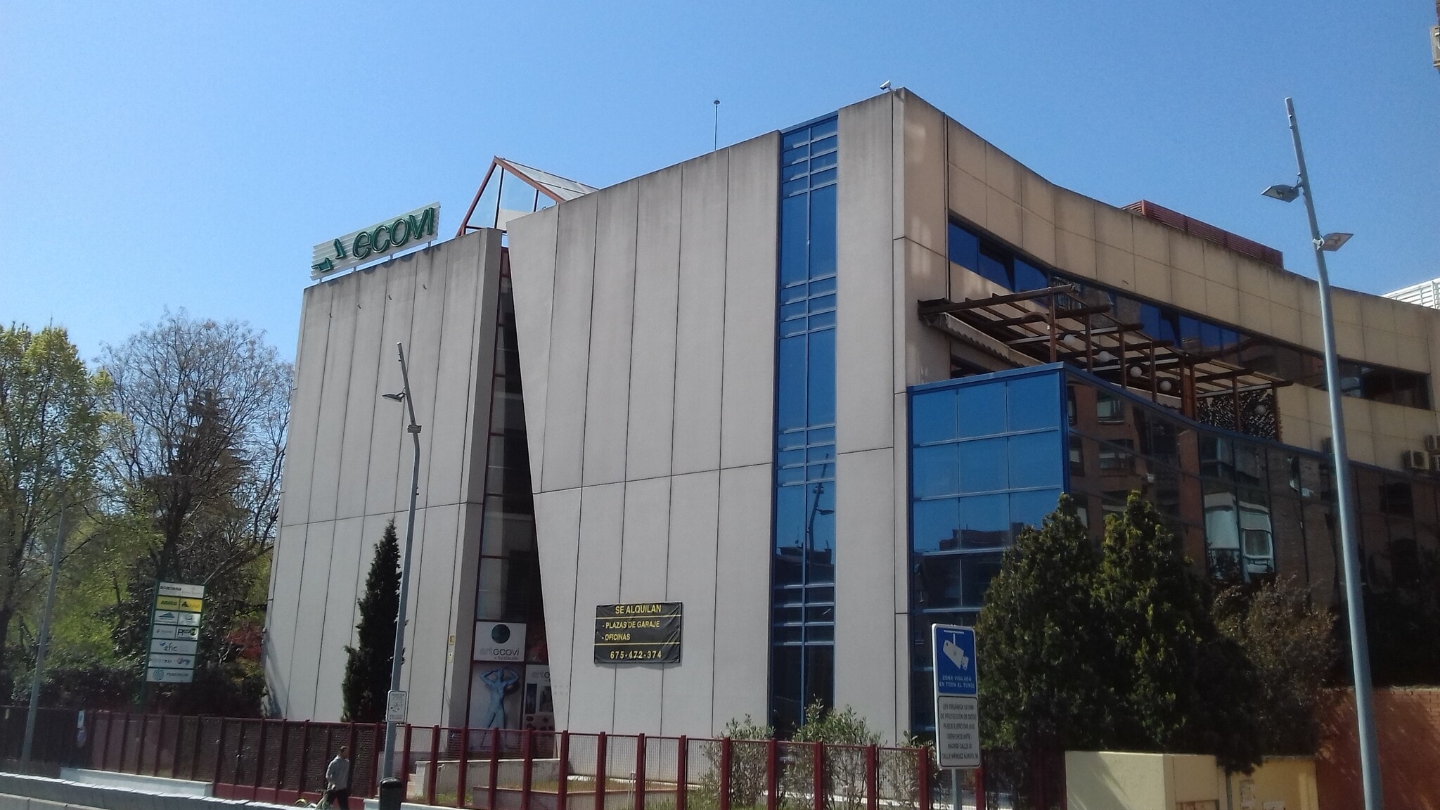 Avenida Manzanares, 4, Madrid, Madrid for lease Interior Photo- Image 1 of 6