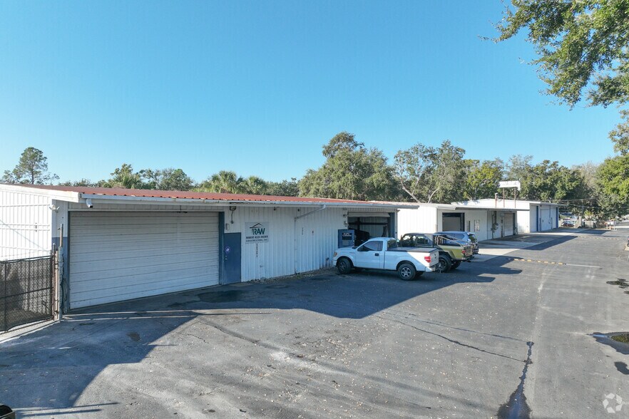 5626 N Dale Mabry Hwy, Tampa, FL à louer - Photo du bâtiment - Image 3 de 22