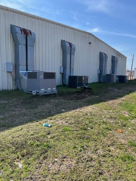 31366 NE 1st Ave, Carbon Hill, AL for sale - Building Photo - Image 3 of 7