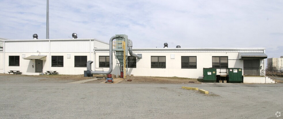 900B Jefferson Ave, Newport News, VA à vendre - Photo du bâtiment - Image 2 de 4