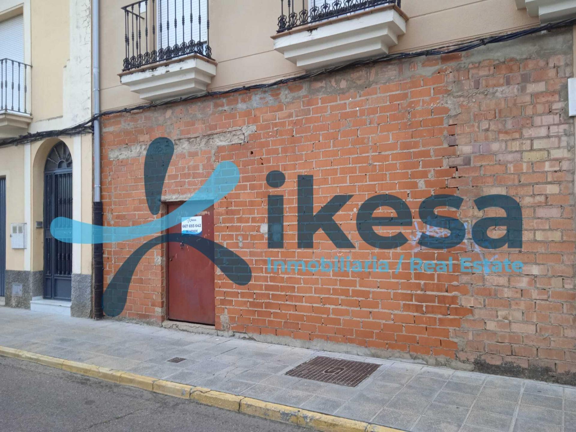 Retail in Montijo, Badajoz for sale Building Photo- Image 1 of 9