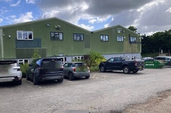 Hallgrove, Bagshot à louer Photo du bâtiment- Image 1 de 4