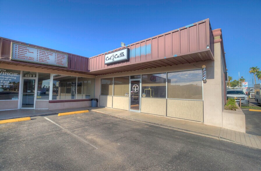 623 E Florence Blvd, Casa Grande, AZ à vendre - Photo du bâtiment - Image 2 de 31