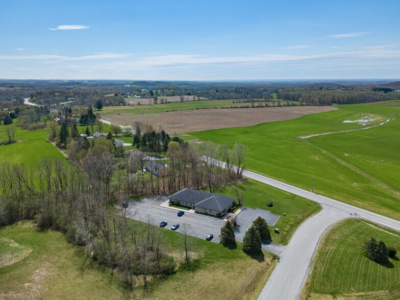 15 High Tech Dr, Rochester, NY à louer - Photo du bâtiment - Image 3 de 11