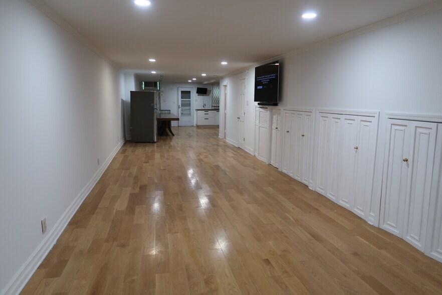 213 E 120th St, New York, NY à vendre - Photo du bâtiment - Image 2 de 25