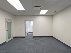 2800-2860 W 21st St, Erie, PA for lease Interior Photo- Image 2 of 8