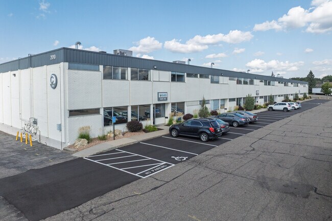 More details for 2010 E Center Cir, Plymouth, MN - Industrial for Lease