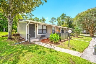 More details for 965 Candlelight Blvd, Brooksville, FL - Multifamily for Sale