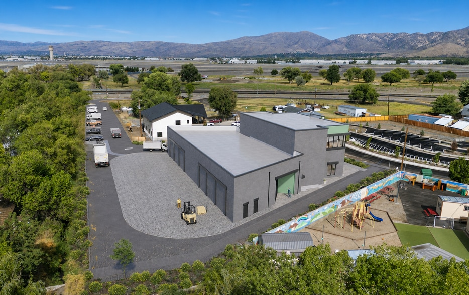 3855 Glen St, Reno, NV for sale - Building Photo - Image 2 of 11