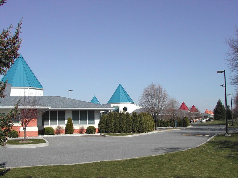 1450 E Chestnut Ave, Vineland, NJ à louer - Photo du bâtiment - Image 2 de 8