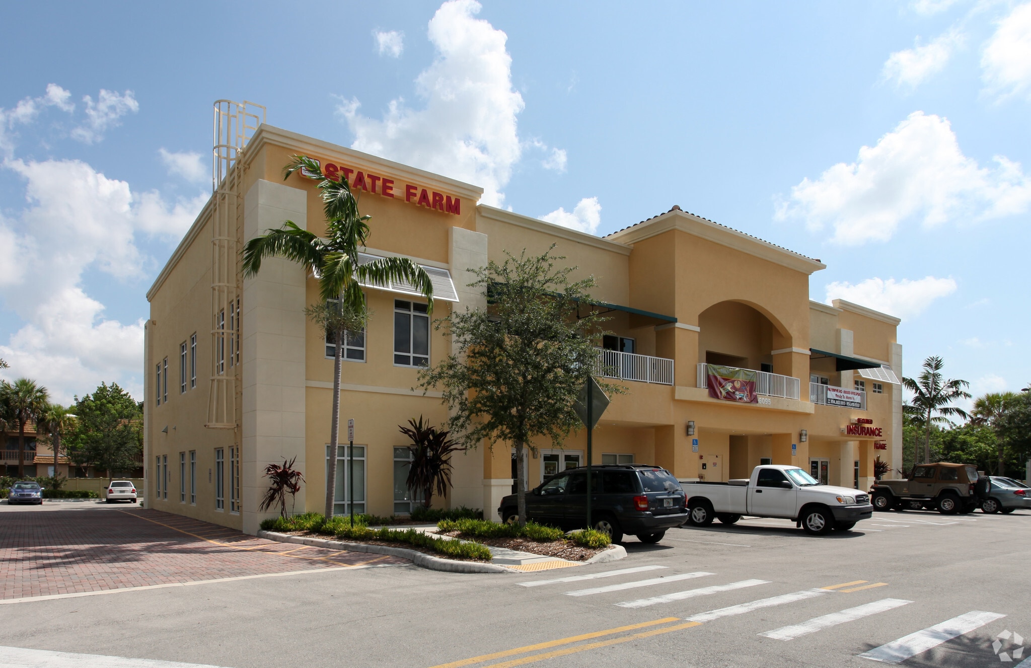 6051-6095 W Commercial Blvd, Tamarac, FL for sale Primary Photo- Image 1 of 13