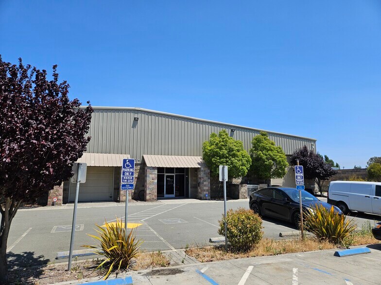 2258 Central St, Richmond, CA à vendre - Photo du bâtiment - Image 3 de 41