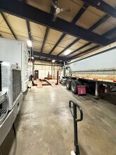 128 Industrial Dr, Gilberts, IL for lease Interior Photo- Image 2 of 11