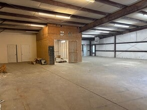 6291 Denver Industrial Park Rd, Denver, NC for lease Interior Photo- Image 2 of 4