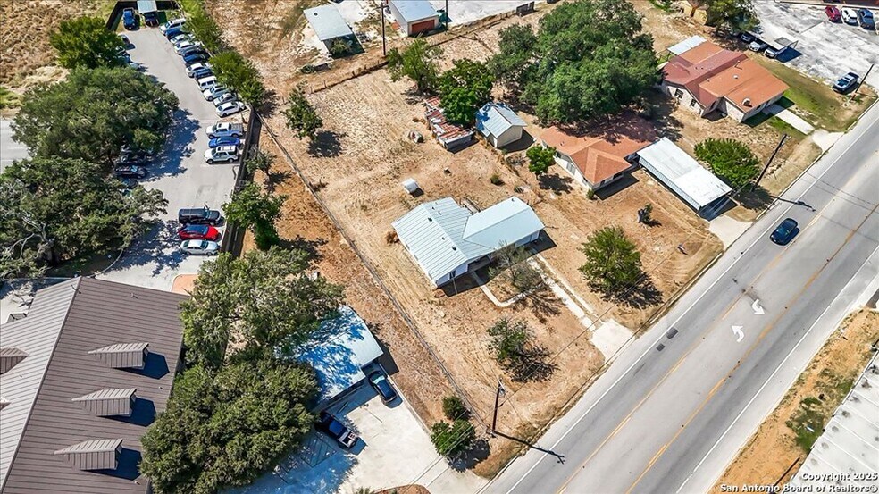 19239 McDonald St, Lytle, TX à vendre - Aérien - Image 2 de 16
