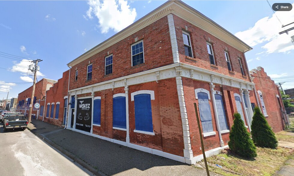 72-116 Knowlton St, Bridgeport, CT à louer - Photo du bâtiment - Image 3 de 8