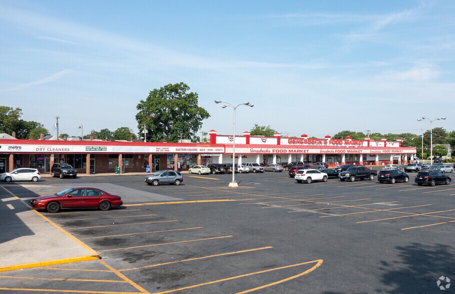 2105 Eastern Blvd, Baltimore, MD à louer - Photo du bâtiment - Image 3 de 6