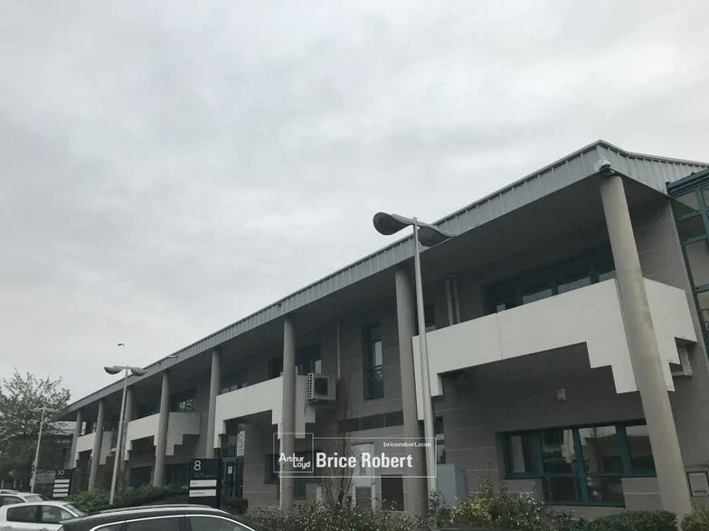 Flex dans Bron à louer - Photo du bâtiment - Image 1 de 8