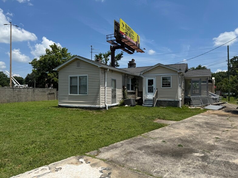 939 Broad River Rd, Columbia, SC for sale - Building Photo - Image 2 of 7