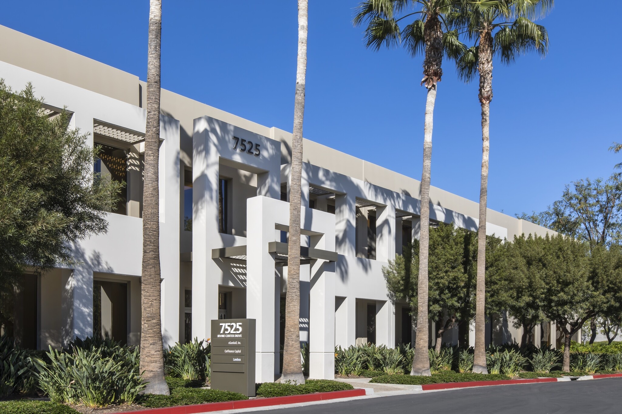 7525 Irvine Center Dr, Irvine, CA for lease Primary Photo- Image 1 of 16