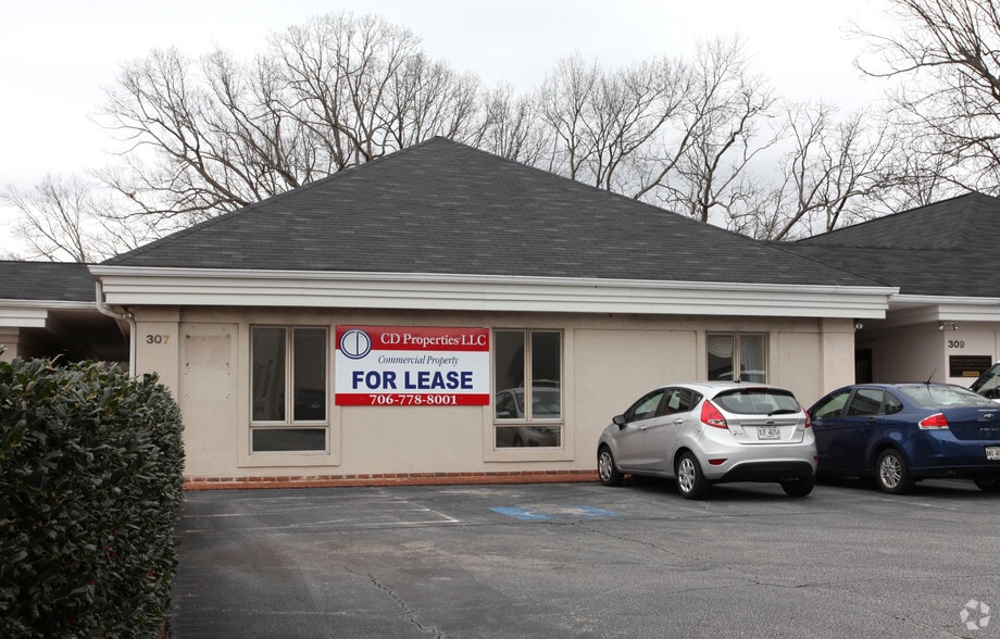 307 Green St NW, Gainesville, GA for lease - Building Photo - Image 2 of 10