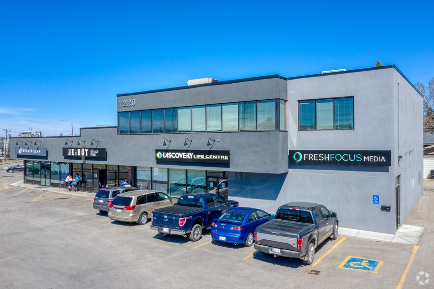 7220 Fairmount Dr SE, Calgary, AB for sale - Primary Photo - Image 2 of 11