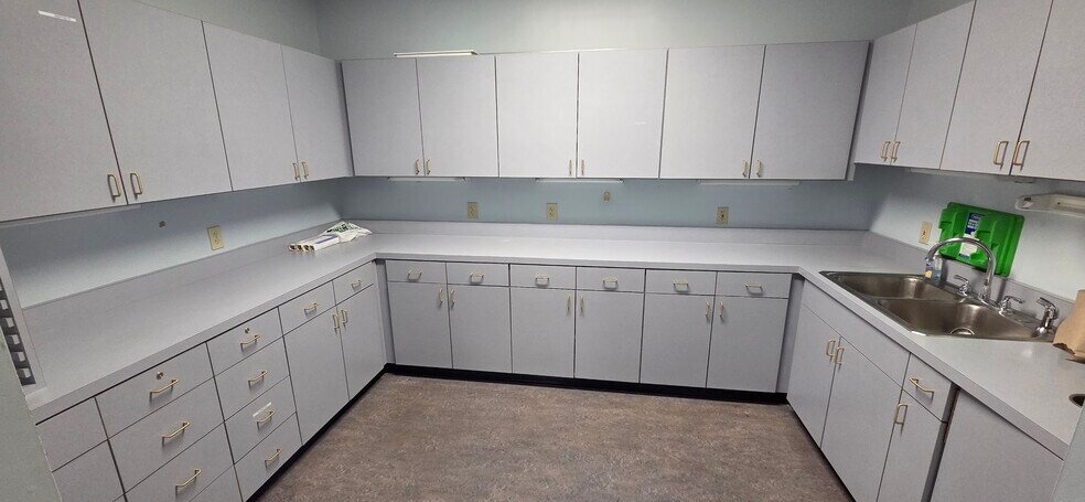 1475-1495 W Main St, Tipp City, OH à louer - Photo du bâtiment - Image 3 de 34