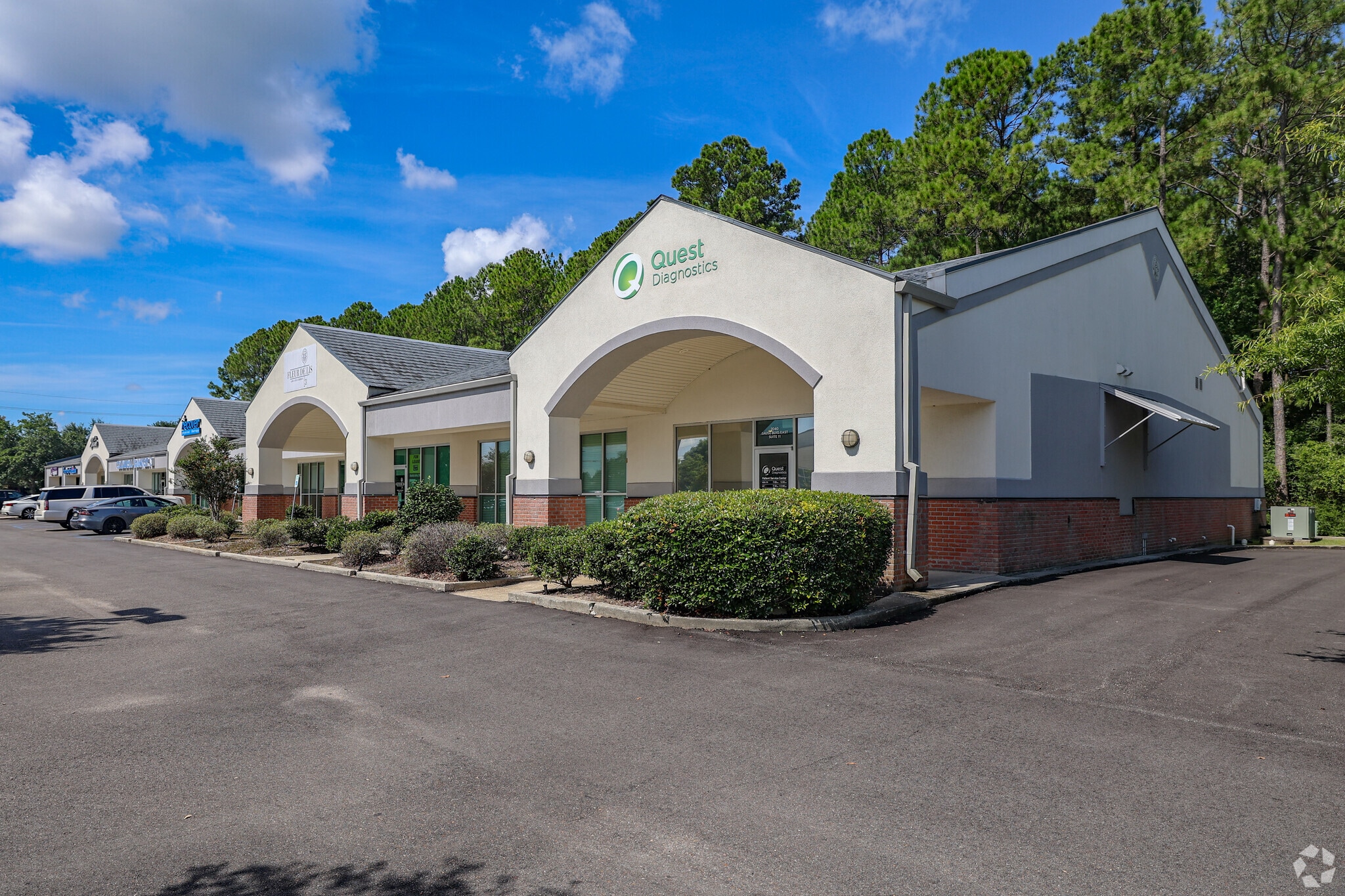 2040 E Gause Blvd, Slidell, LA for lease Primary Photo- Image 1 of 4