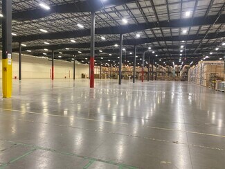 Plus de détails pour 81 Commerce Dr, Fall River, MA - Industriel à louer