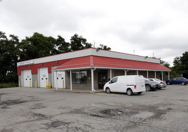 Plus de détails pour 667 Bayfield St, Springwater, ON - Bureau à louer