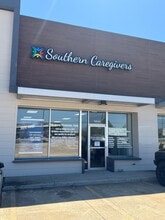 1395 E Henri De Tonti Blvd, Springdale, AR for lease Building Photo- Image 2 of 11