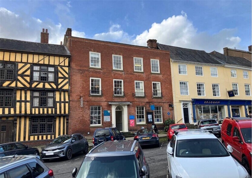 54 Broad St, Ludlow à louer - Photo du bâtiment - Image 2 de 6