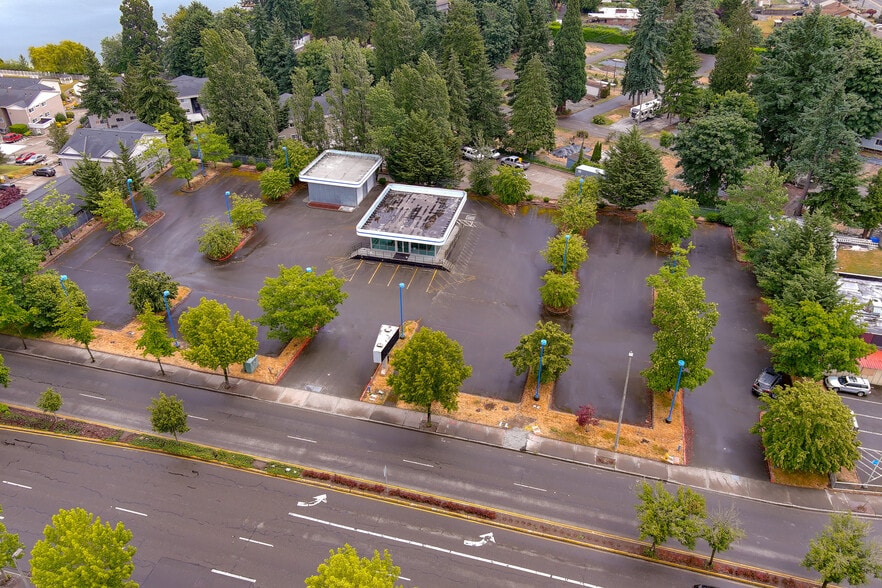 19820 Pacific Hwy S, Seatac, WA for lease - Building Photo - Image 1 of 3