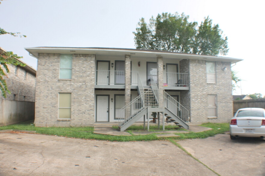 9018 Grannis St, Houston, TX for sale - Building Photo - Image 3 of 19