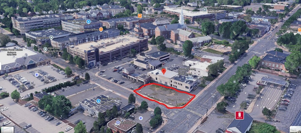 931 Farmington Ave, West Hartford, CT à vendre - Photo du bâtiment - Image 2 de 3
