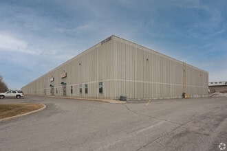 1275 Humber Pl, Ottawa, ON for lease Building Photo- Image 2 of 4