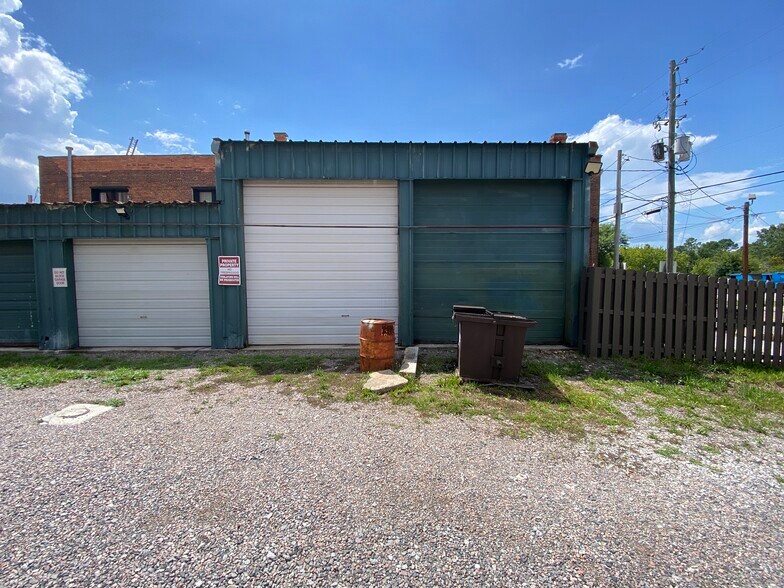 1128 Jones St, Augusta, GA à louer - Photo du bâtiment - Image 2 de 11