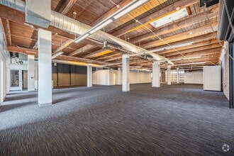 2218-2220 Western Ave, Seattle, WA à louer Photo intérieure- Image 2 de 10