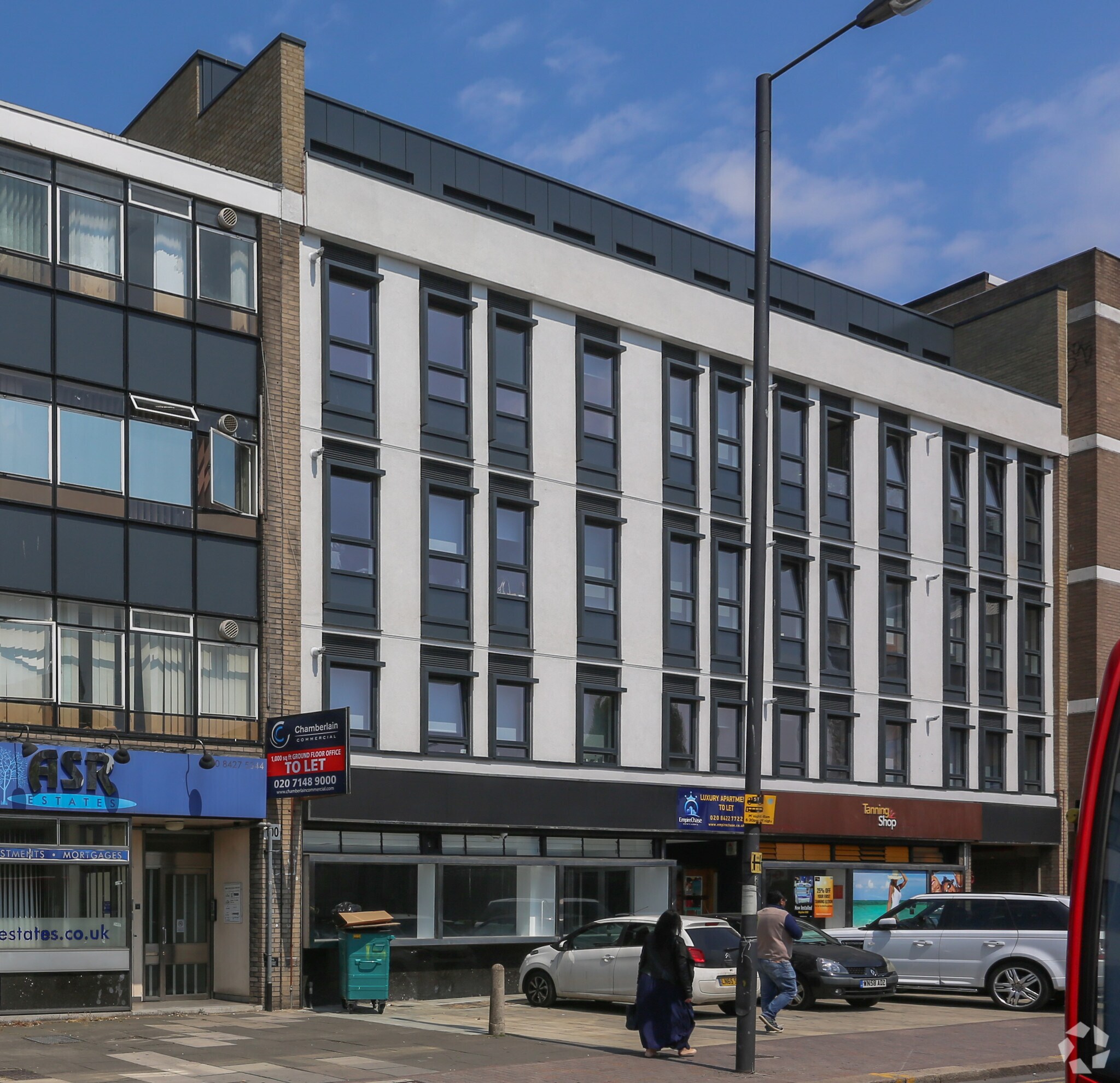 88-98 College Rd, Harrow à louer Photo principale- Image 1 de 5