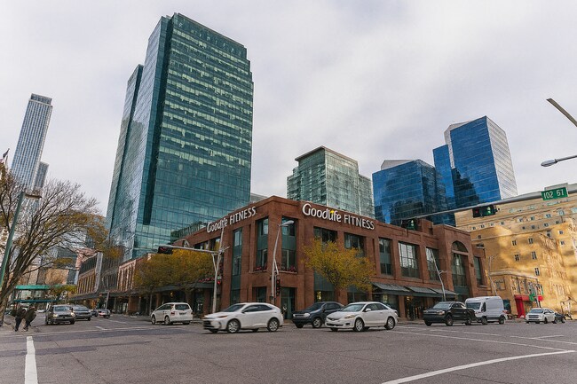 Plus de détails pour 10155 102nd St NW, Edmonton, AB - Bureau à louer
