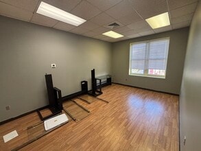 102-108 E Main St, Kingsport, TN à louer Photo intérieure- Image 2 de 6